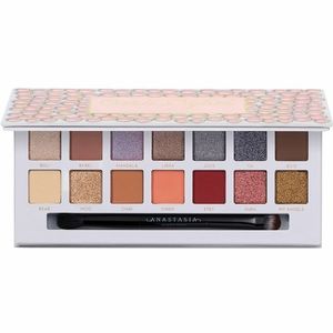 Anastasia Beverly Hills Carli Bybel ABH pallet